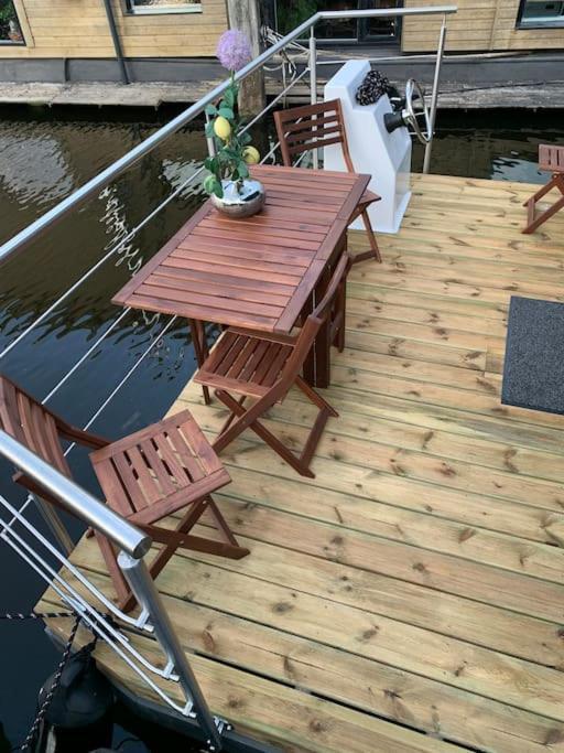 Apartamento Unique New Houseboat Moored 4 Zwartsluis Exterior foto
