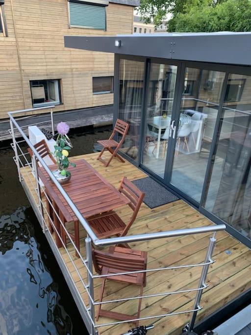 Apartamento Unique New Houseboat Moored 4 Zwartsluis Exterior foto